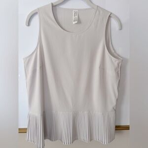 Spanx Peplum Creme Pleated Sleeveless Top Size Small